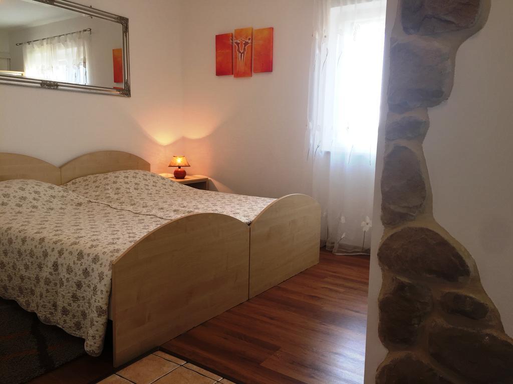 Apartments Ana+3 Шибеник Номер фото